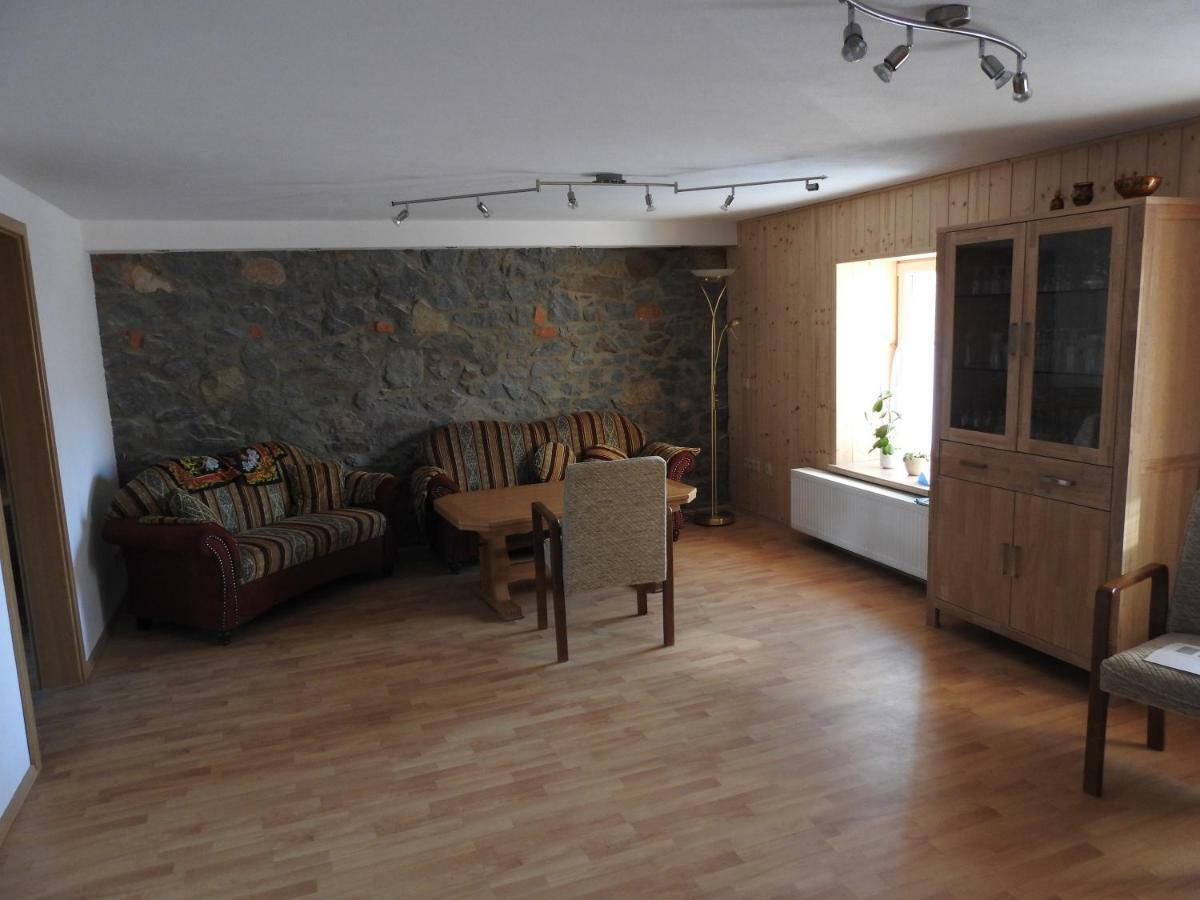Zimmervermietung Am Holzberg Thallwitz Exterior photo